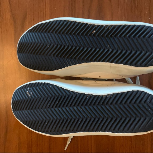 Golden Goose sneakers, women’s Size 5 (or 35) - Picture 4 of 6